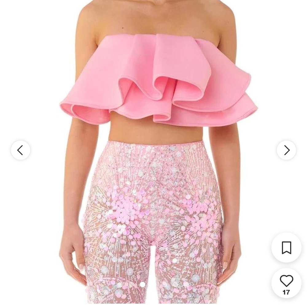 Elegant Pink Ruffle Crop Top - Picture 3 of 4